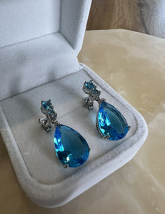 Vintage Art Deco design Jewellery Aquamarine White Gold Sapphire dangle earrings